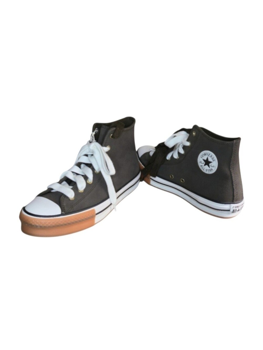 Converse Chucks All Stars in Brown w/ Gum Bumpers , 2 Laces, Size 7 Men, 9 Women